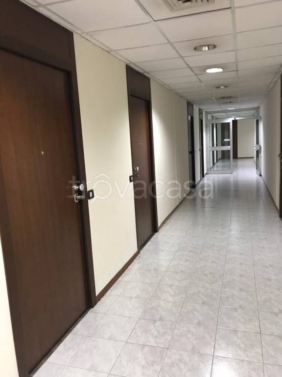 Appartamento in in vendita da privato a Milano via Vitruvio, 43