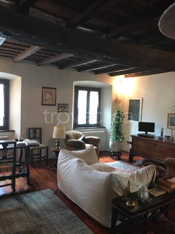 Appartamento in vendita a Vigevano via Giovanni Merula