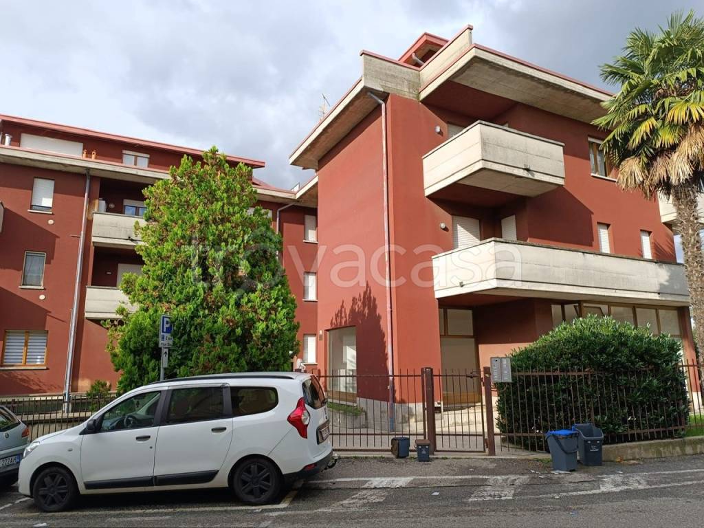 Appartamento in vendita a Sumirago via Milano