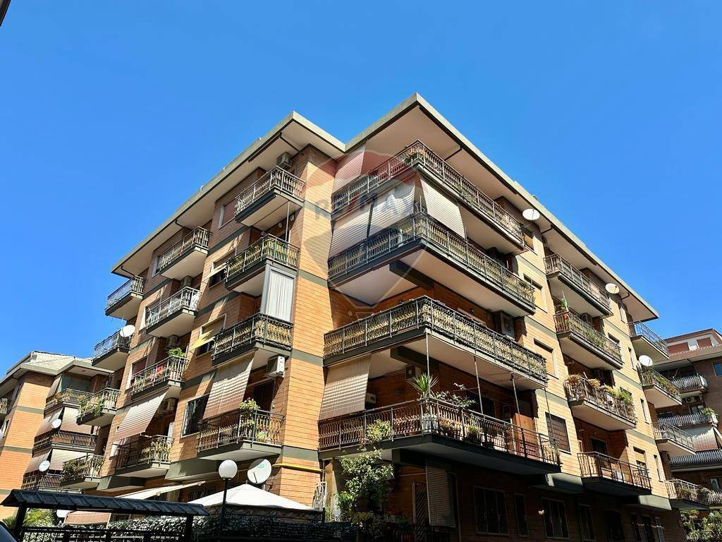 Appartamento in vendita a Roma via Collatina, 76