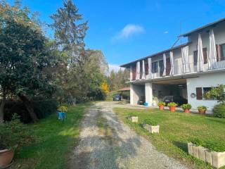 Casale in vendita a cocconato strada rollegrosse