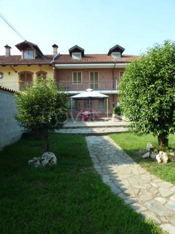 Villa in vendita a Leini via San Francesco al Campo, 190