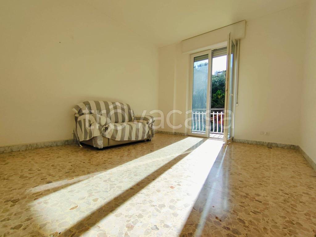 Appartamento in vendita a Sanremo via Galileo Galilei, 199
