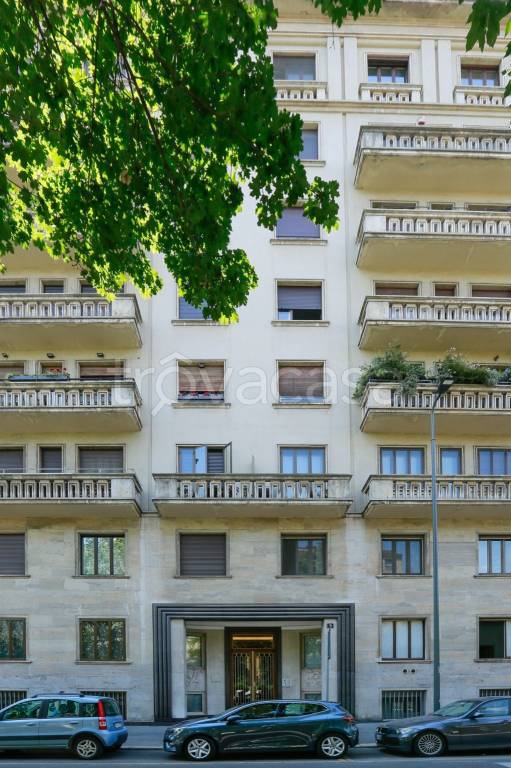 Appartamento in vendita a Milano viale Bianca Maria