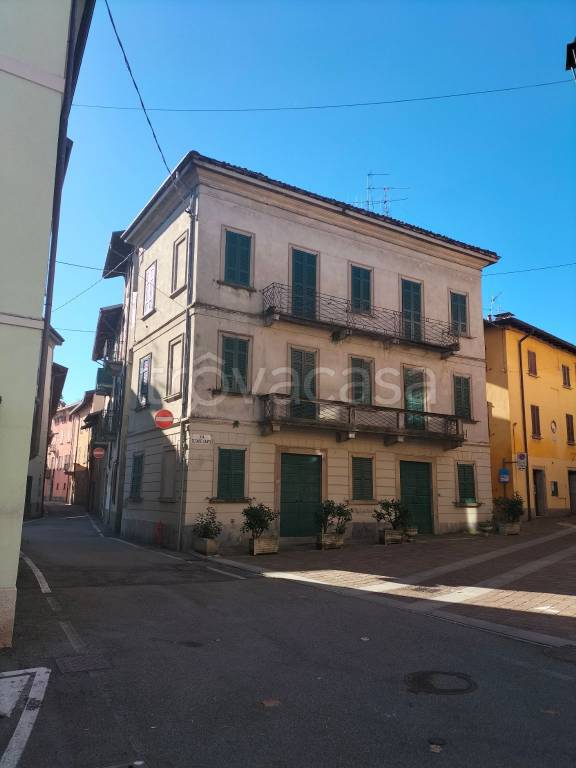 Villa Bifamiliare in in vendita da privato a Brivio via Cesare Cantù, 16