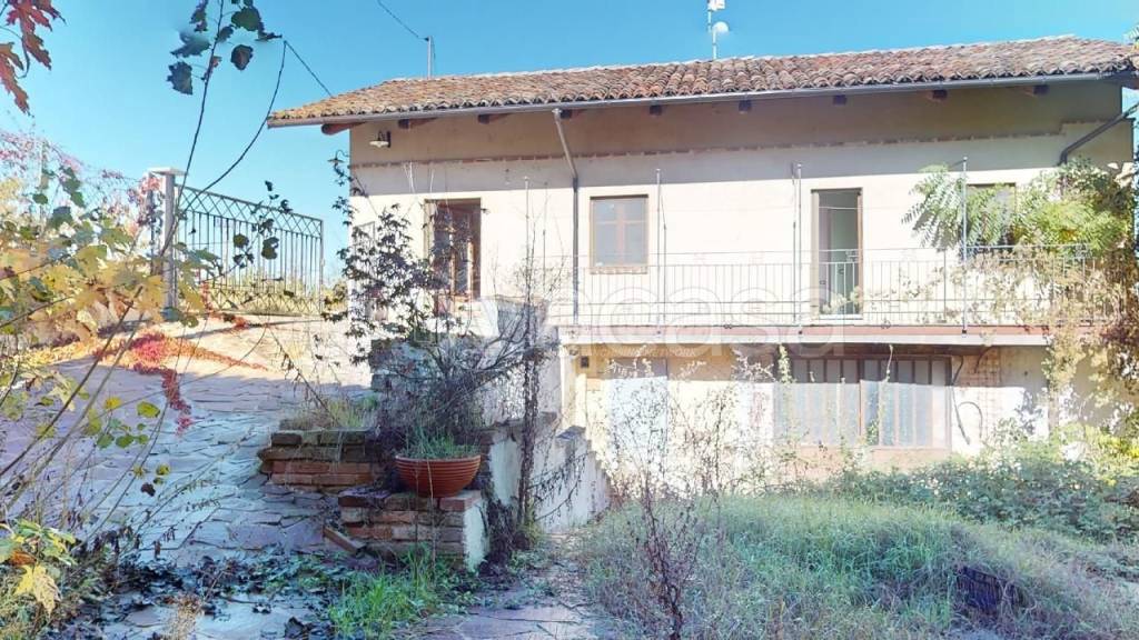 Villa Bifamiliare in vendita a Novello località Moriglione, 25