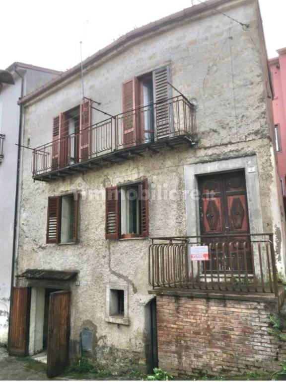 Appartamento in in vendita da privato a Prata di Principato Ultra via Michele Donadio, 41