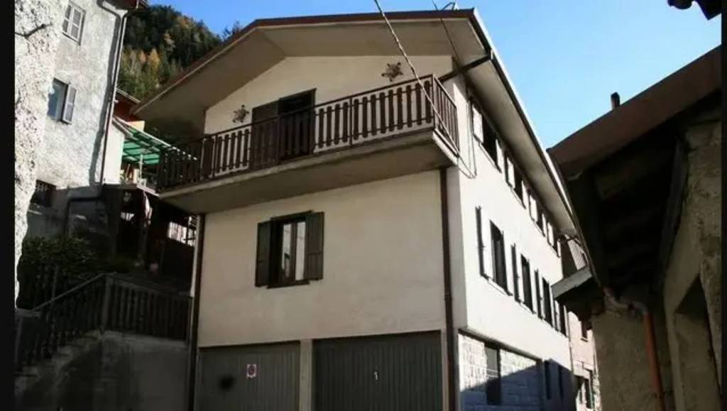 Appartamento in vendita a Saviore dell'Adamello via g. Verdi