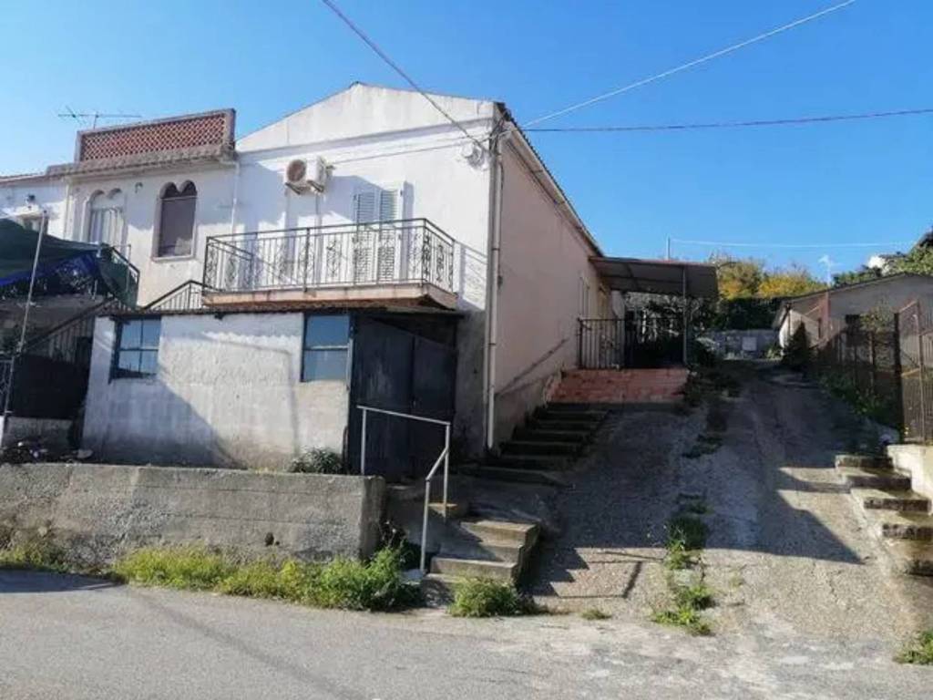 Appartamento in vendita a Ferruzzano via Giovanni Sculli