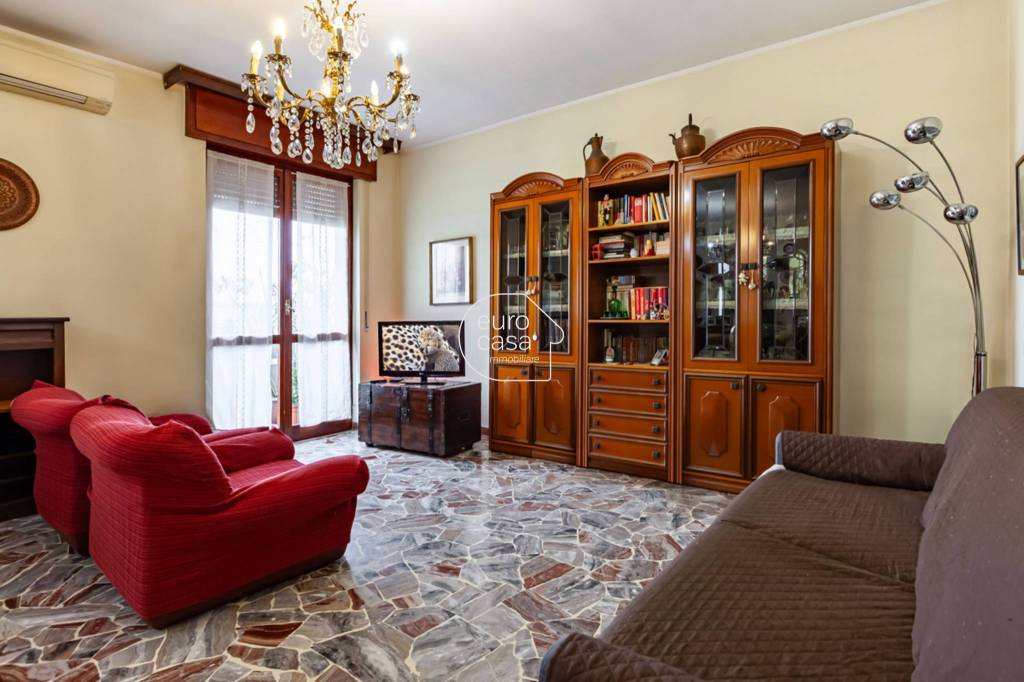 Appartamento in vendita a Cassina de' Pecchi via Giuseppe Mazzini, 18