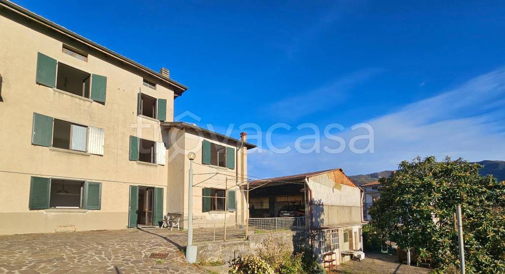 Casa Indipendente in vendita a Sorisole via Castello, 9