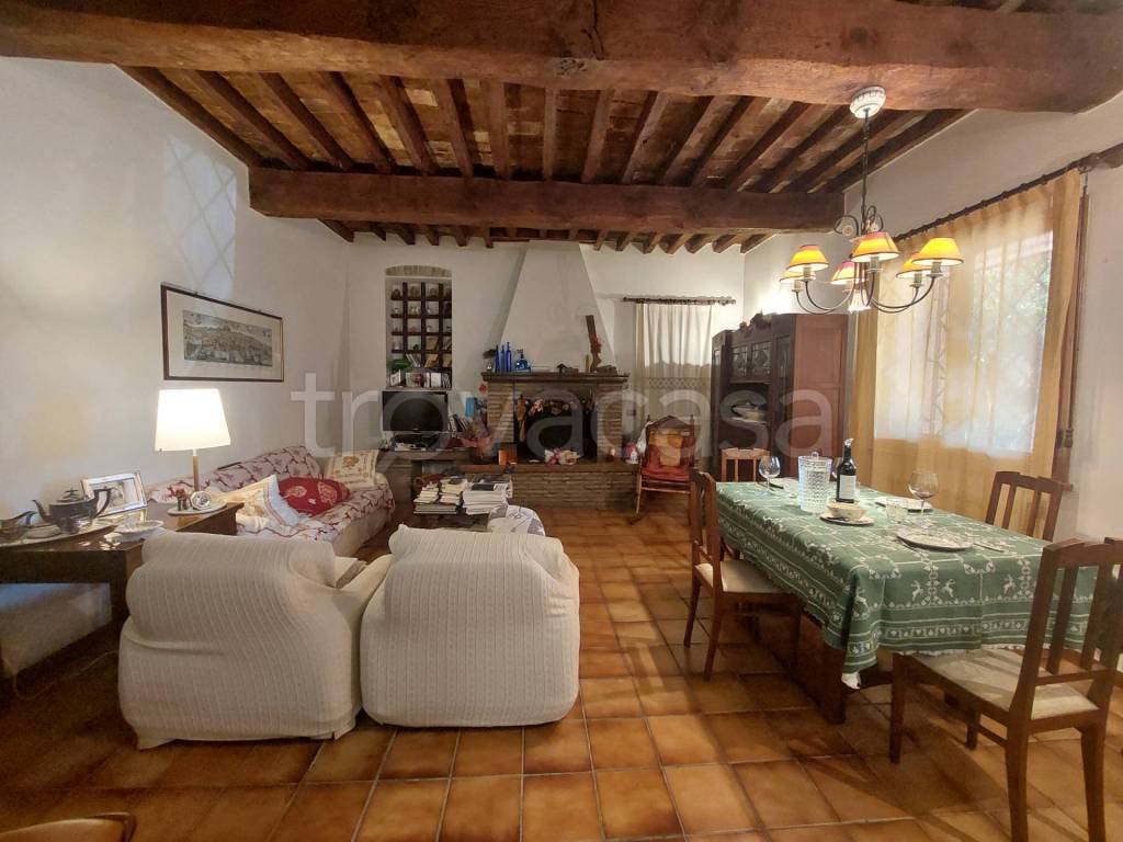 Villa in vendita a Ravenna via Piangipane