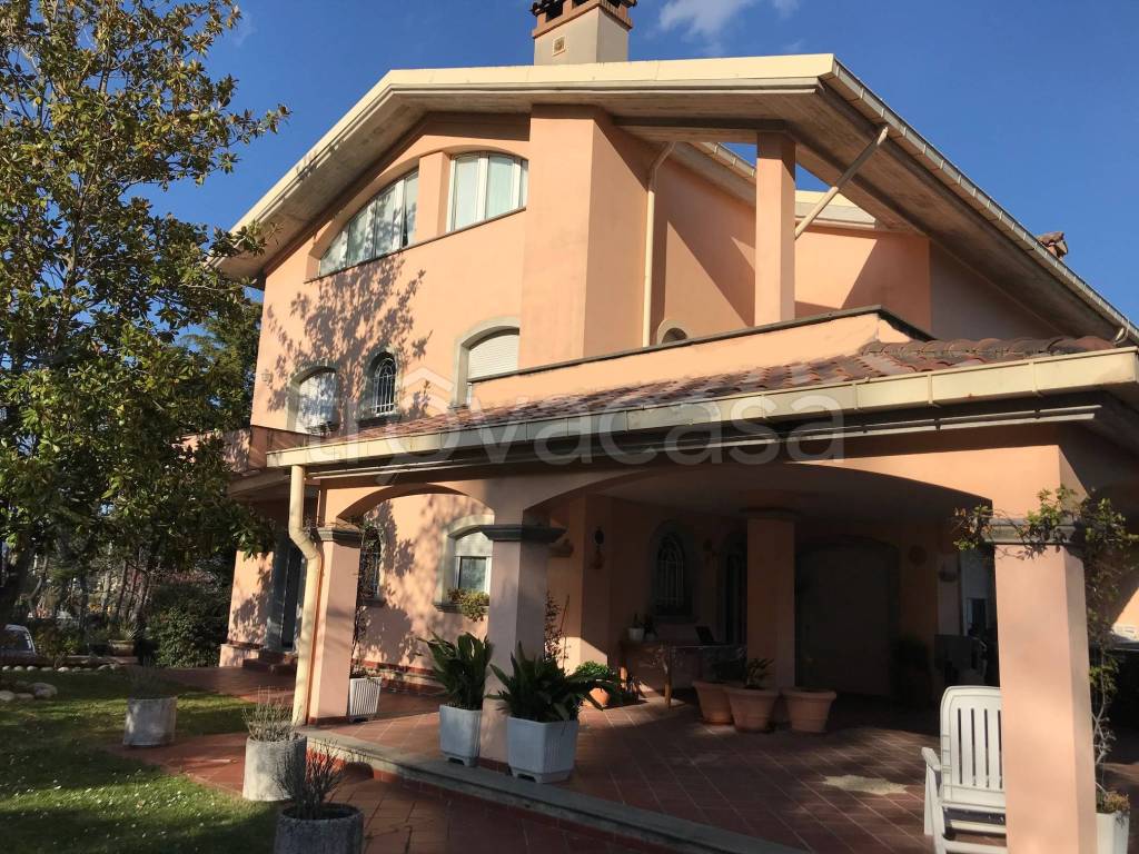 Villa in vendita a Campobasso viale Alessandro Manzoni