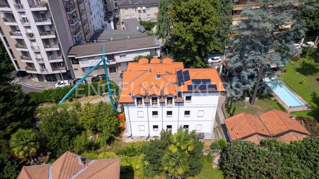 Appartamento in vendita a Tradate corso Ingegner Paolo Bernacchi, 117