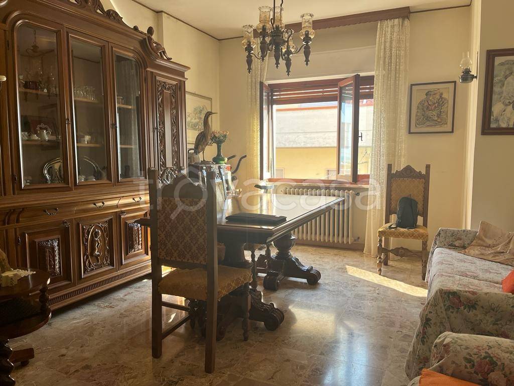 Appartamento in vendita a Grottammare via Trento, 5
