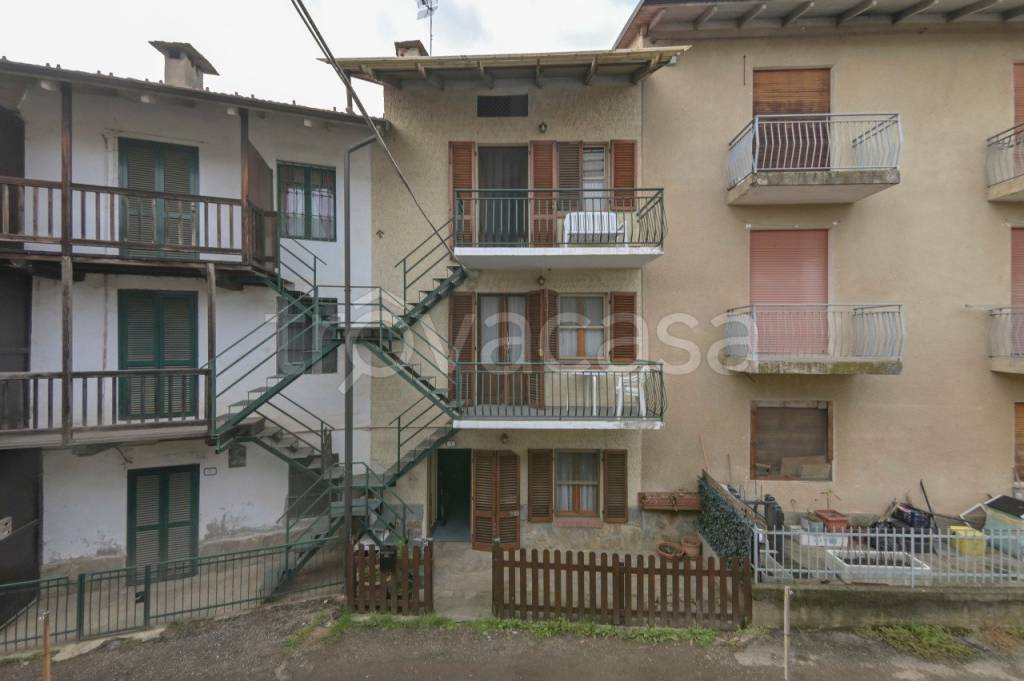 Casa Indipendente in vendita a Corio strada Ponte Picca, 8