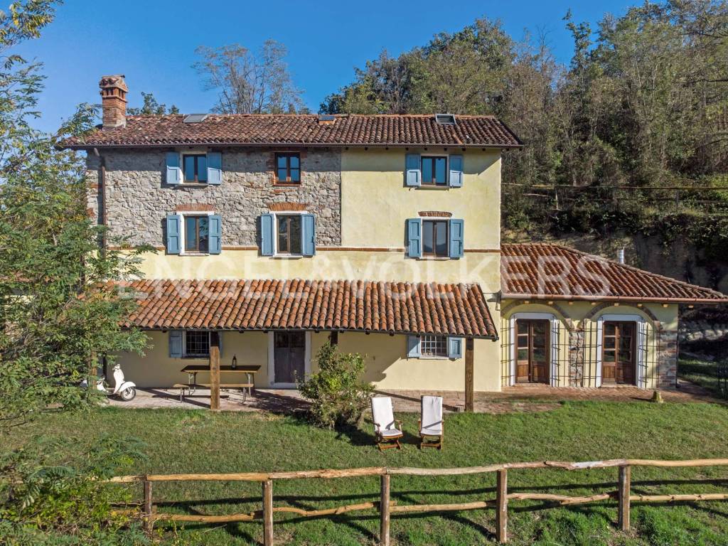 Villa in vendita a Castelletto d'Orba borgata Bozzolina, 10
