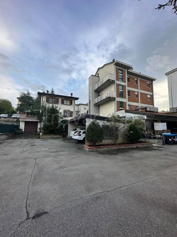Casa Indipendente in vendita a Sassuolo viale San Giorgio, 17