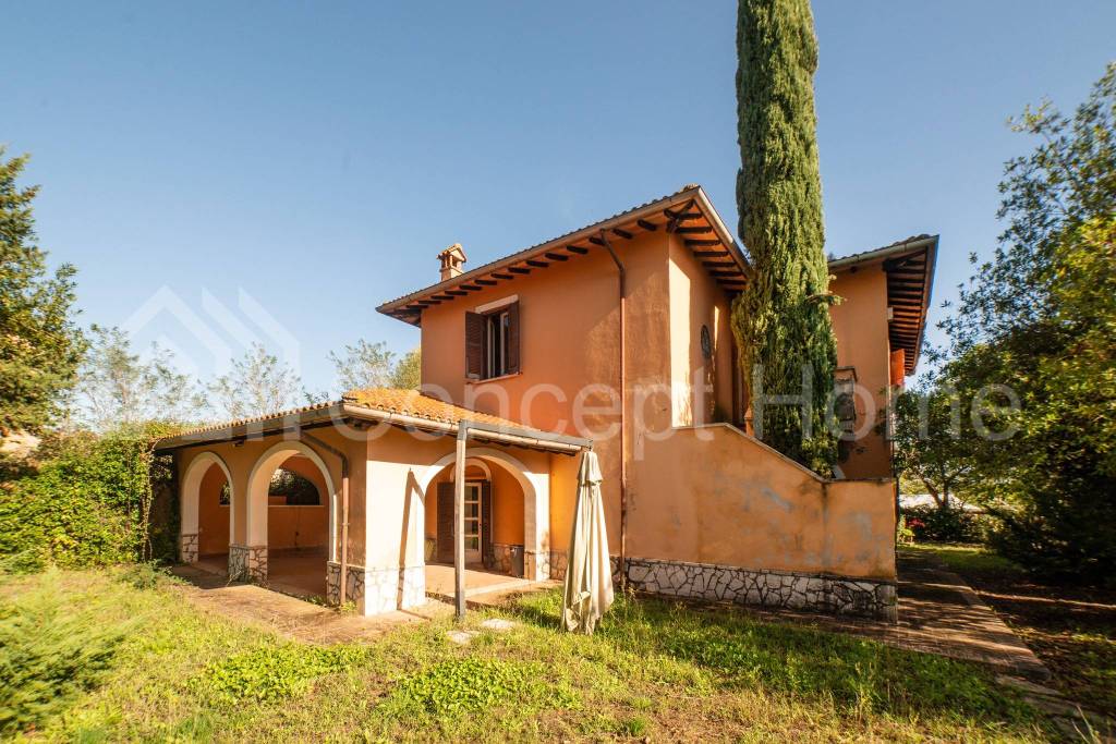 Villa in vendita a Cisterna di Latina via del Murillo, 7