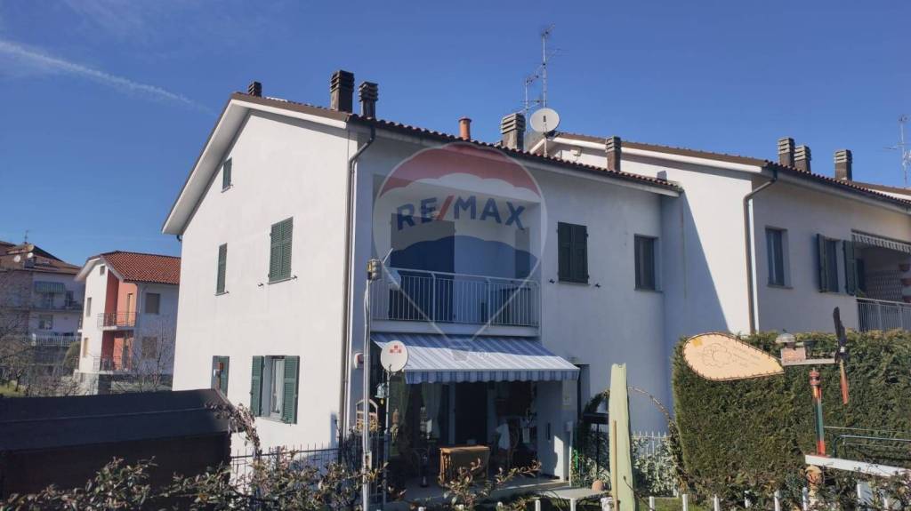 Villa Bifamiliare in vendita a Carcare via Ritano Capone, 14