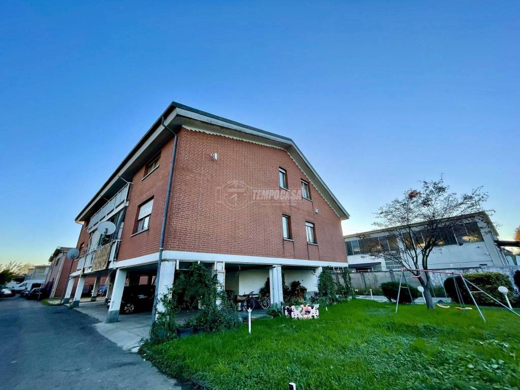 Appartamento in vendita a Borgaro Torinese via Donatello, Cascina Cavaglià