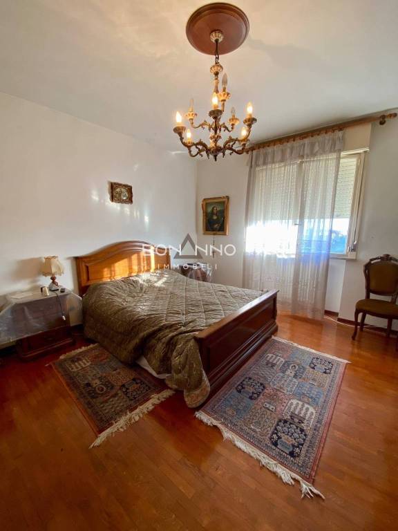 Appartamento in vendita a Caerano di San Marco via don luigi sturzo, 32