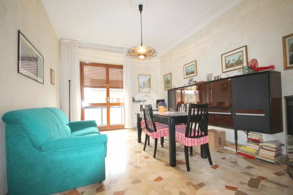 Appartamento in vendita a Cornaredo via vanzago, 32