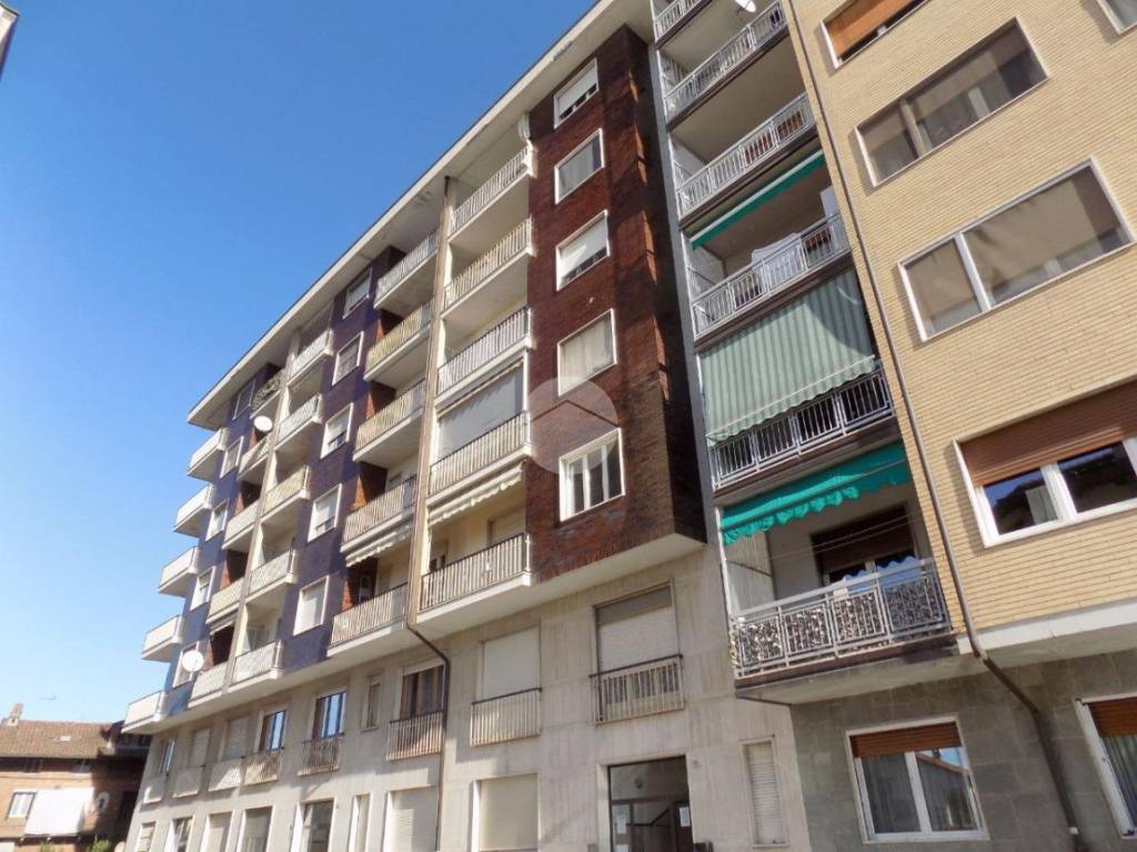 Appartamento in vendita a Chivasso via Brozola, 15