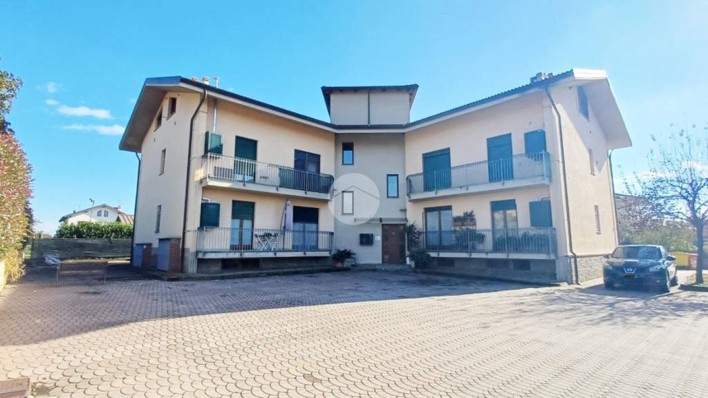 Appartamento in affitto a Strambino via Giuseppe Verdi, 38