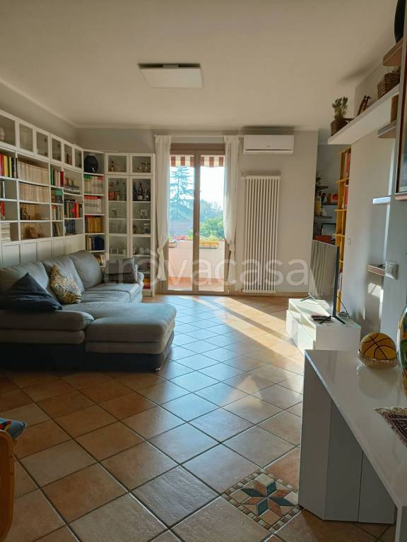 Appartamento in in vendita da privato a Castelletto Monferrato località Valverde, 5