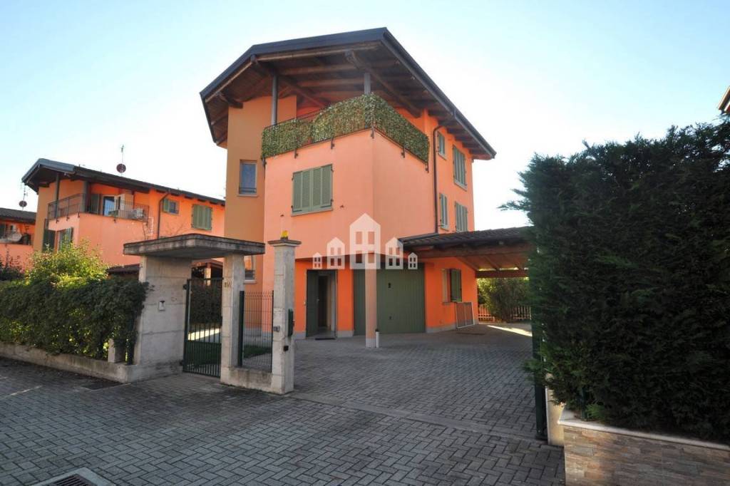 Villa in vendita a Foglizzo via Galliano, 19