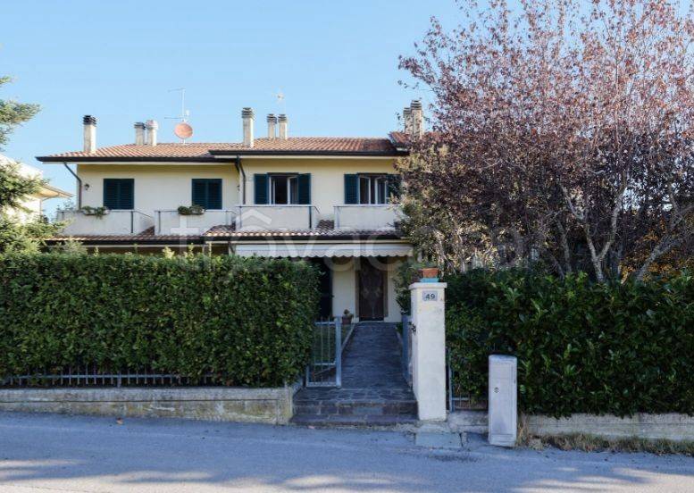 Villa a Schiera in in vendita da privato a Gemmano via Villa