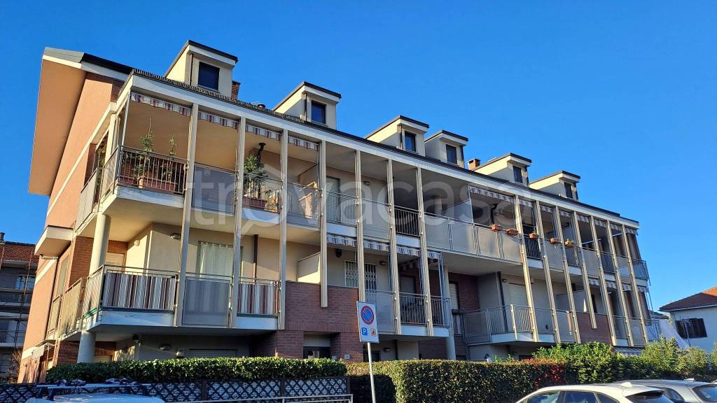 Appartamento in vendita a Settimo Torinese via Giuseppe Verdi, 37