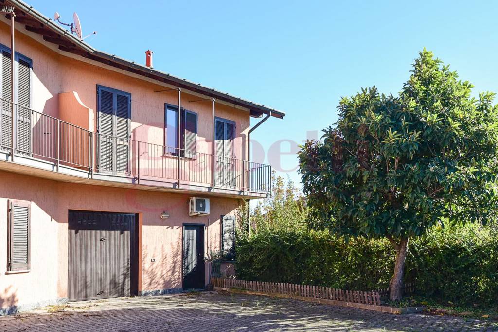 Appartamento in vendita a Cantù viale Italia, 7/b