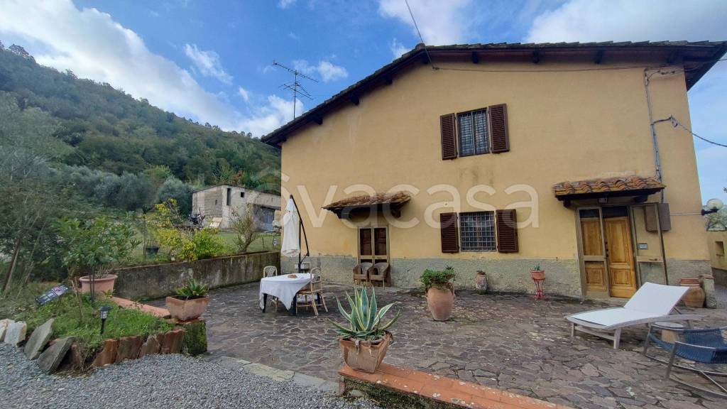 Villa Bifamiliare in vendita a Bagno a Ripoli via di Rosano
