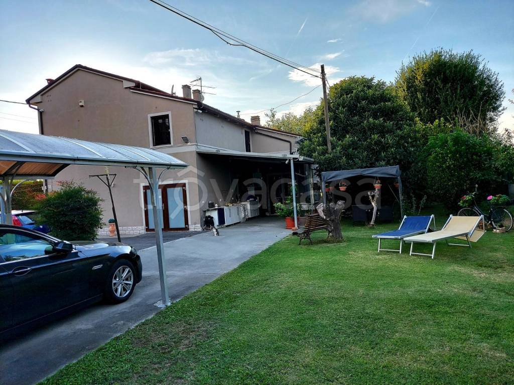Villa in vendita ad Alfonsine via Antonio Fratti, 18/a