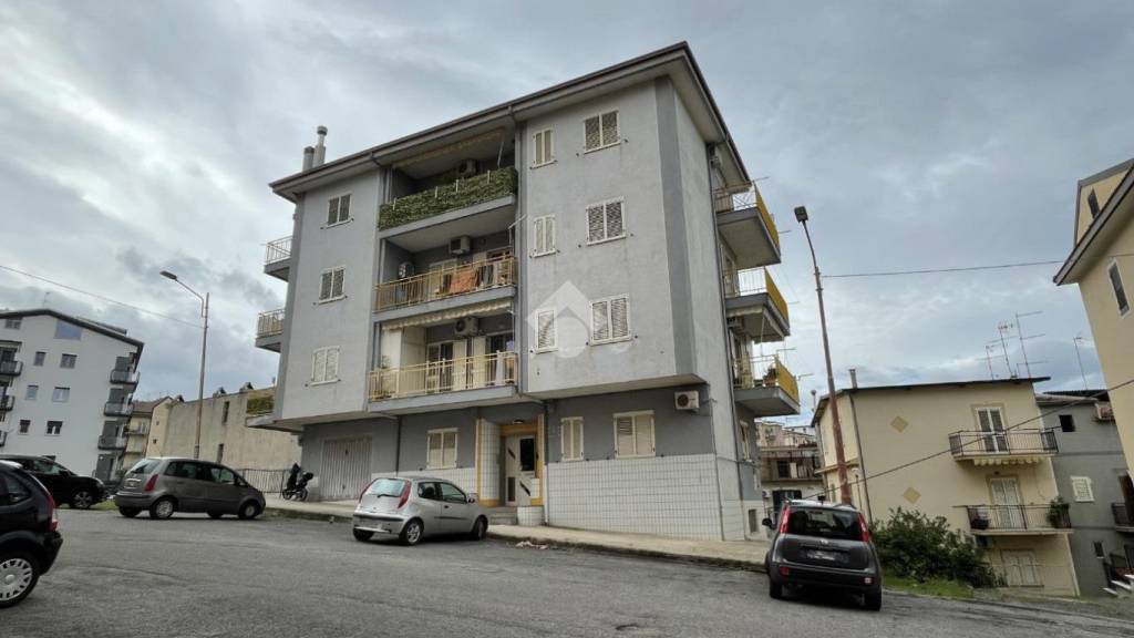 Appartamento in vendita a Corigliano-Rossano via Messina, 10