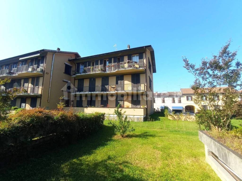 Appartamento in in affitto da privato a Pavia via Riviera, 83