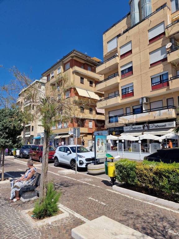 Appartamento in in vendita da privato a Nettuno viale Giacomo Matteotti, 53