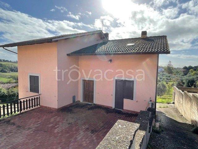 Villa in in vendita da privato a Selci via del Colle, 11D