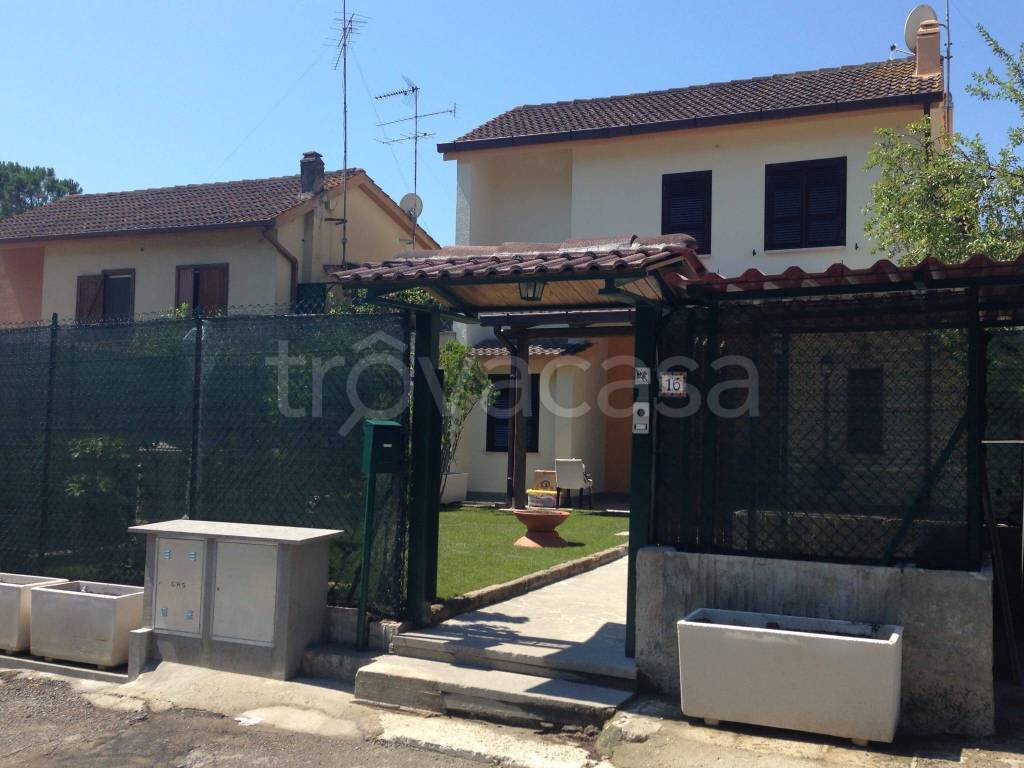 Villa a Schiera in vendita a Campagnano di Roma via Pier Paolo Pasolini