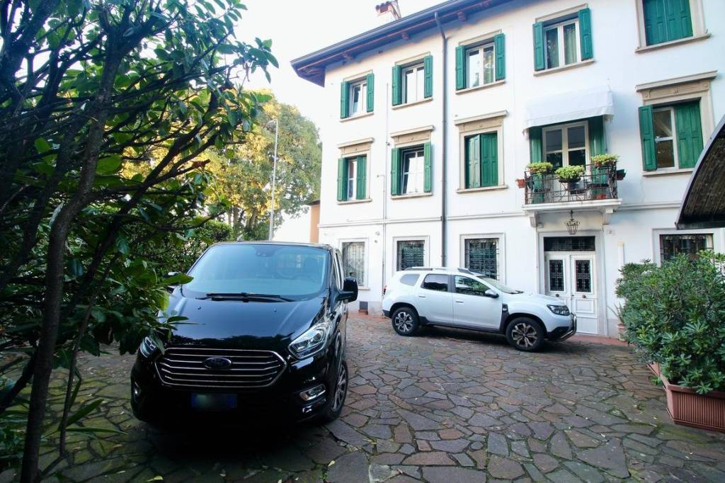 Appartamento in vendita a Udine viale renati, 2