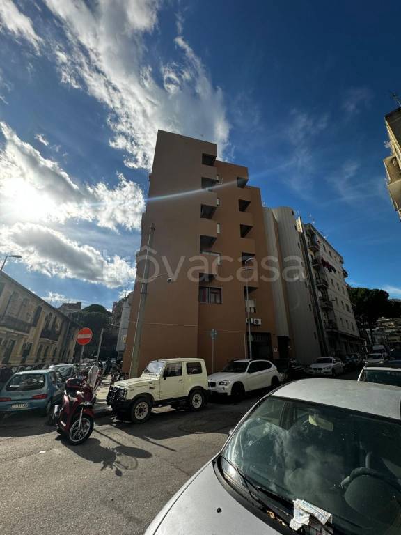 Ufficio in affitto a Messina via Pietro Longo, 6