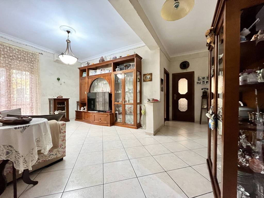 Appartamento in vendita a Qualiano via d. Cimarosa, 47