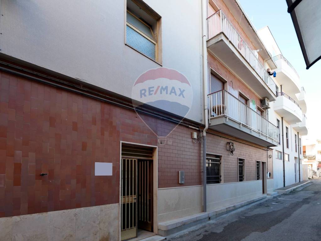 Appartamento in vendita a Bari via Venti Settembre, 4