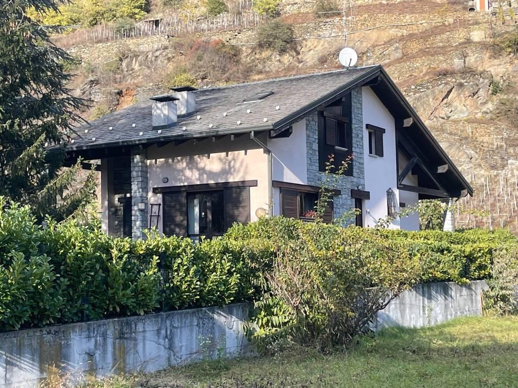 Villa in vendita a Teglio via Ragno, 18