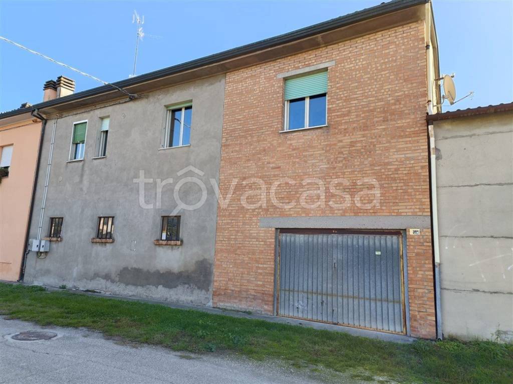 Villa Bifamiliare in vendita a Bagnacavallo via Redino Inferiore, 33