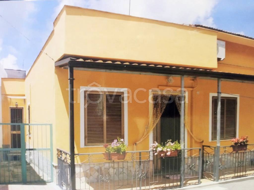 Casa Indipendente in vendita a Cessaniti via Alessandria