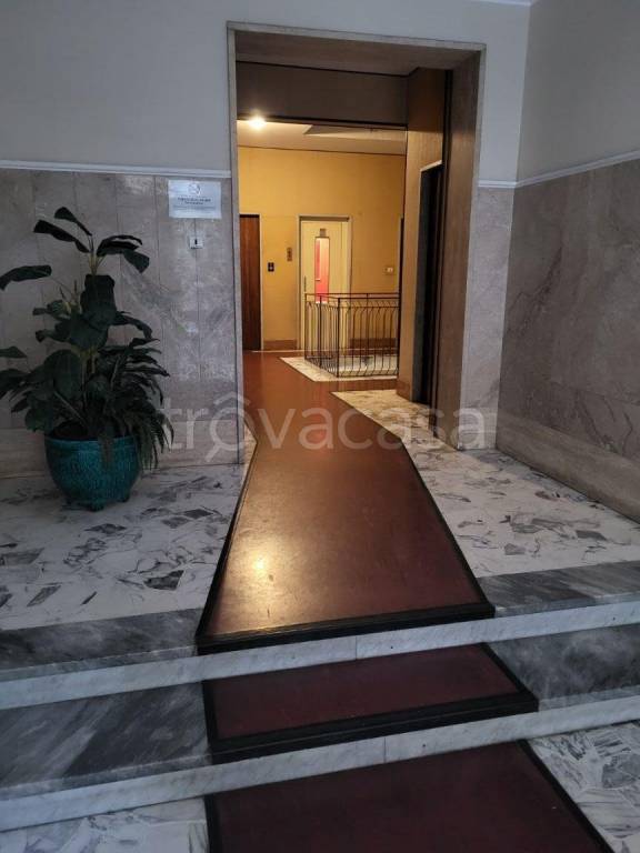Appartamento in vendita a Genova via Emanuele Canesi, 56