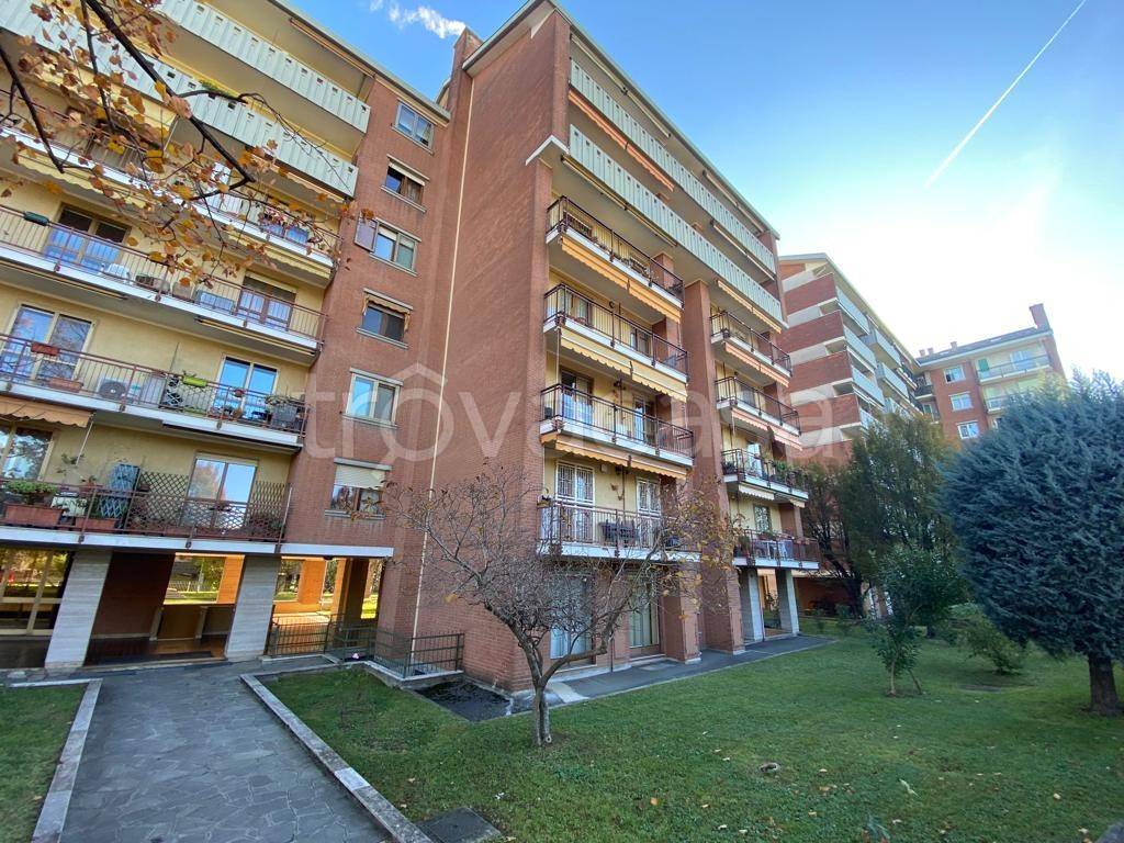 Appartamento in vendita a Grugliasco via Crea, 59